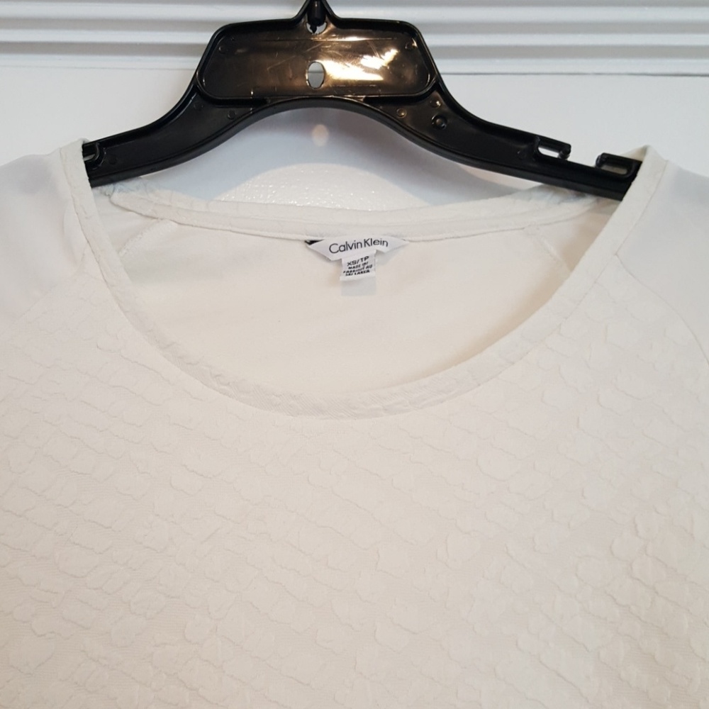Calvin Klein long Sleeve Top - Picture 4 of 4